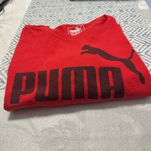 Men T shirt size L puma